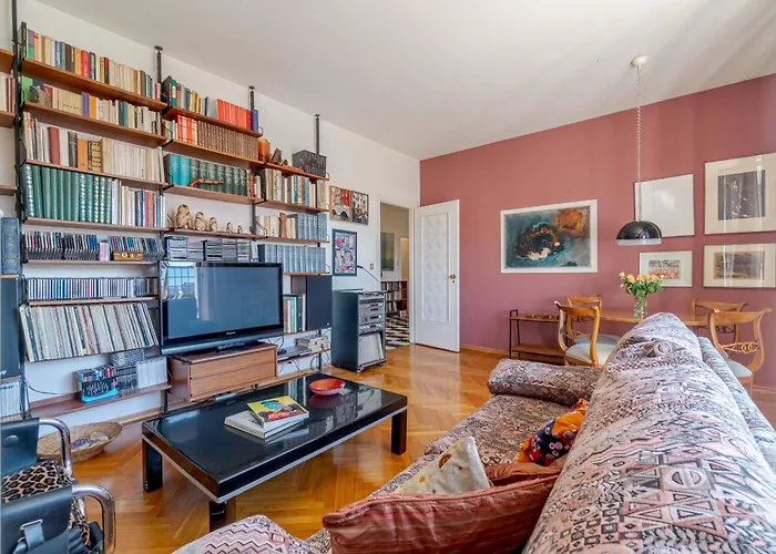 Palazzo Di Giustizia Bright Apartment